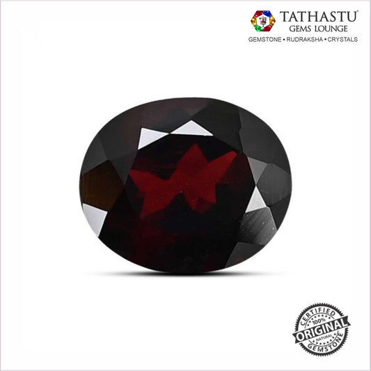 Red Garnet Raktmani stone 5.56 Carat Certified